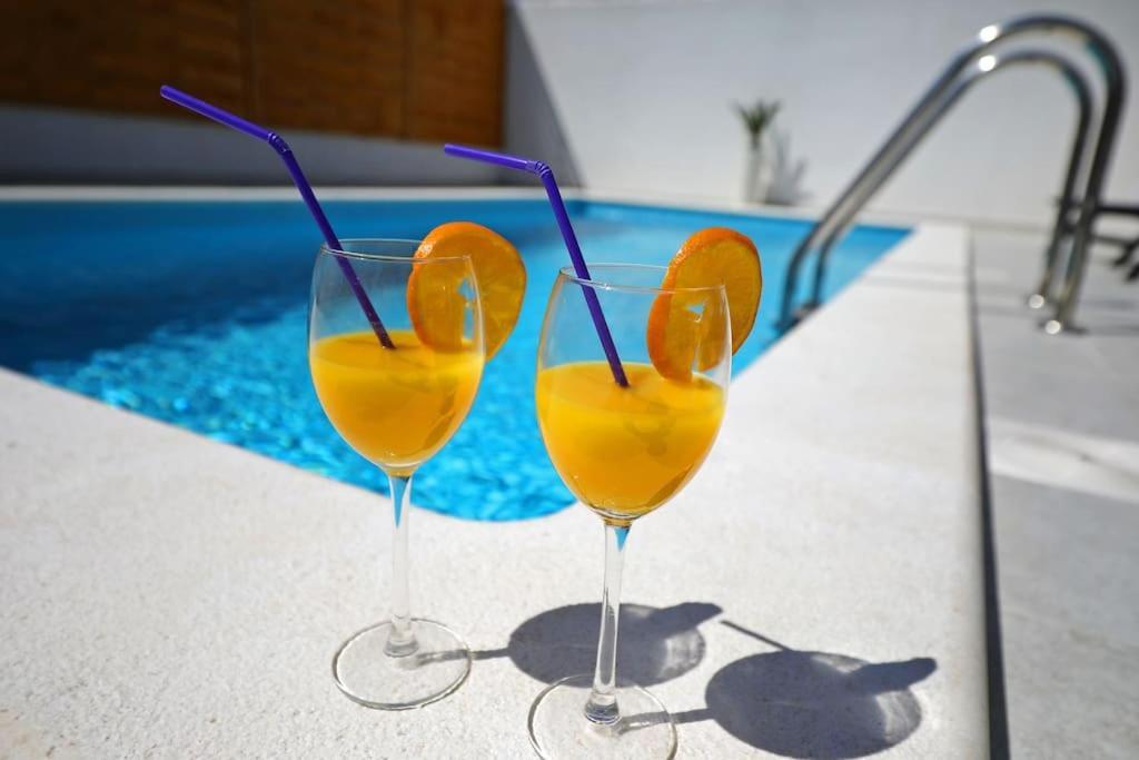 Luxury Apartment Petra With Private Pool Zadar Zewnętrze zdjęcie